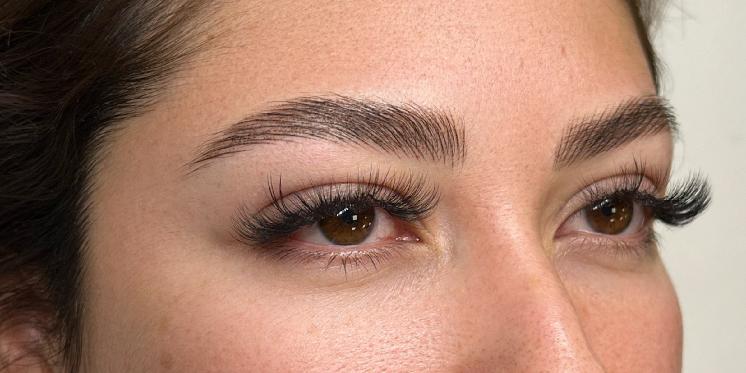 julie_kim_nano_brows_before_photo